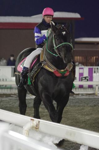 コマサンブラック写真